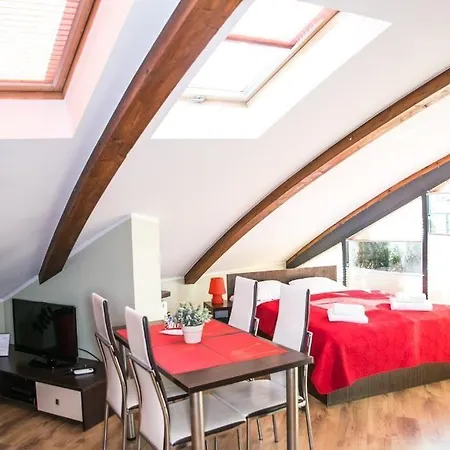 Ξενοδοχείο με διαμερίσματα City Aparthotel 3*