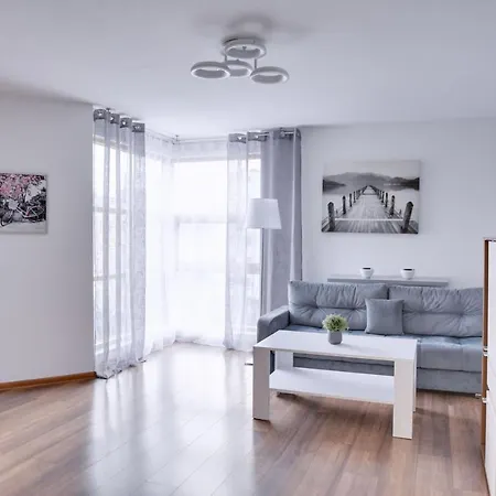 City Aparthotel Апарт-готель