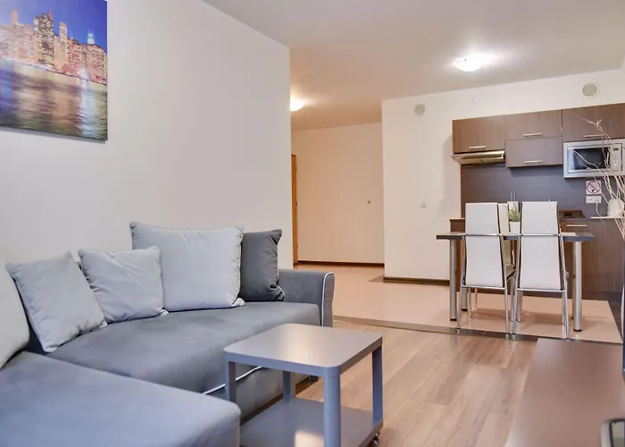 City Aparthotel Aparthotel 3*